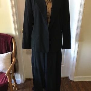 Black pants suit